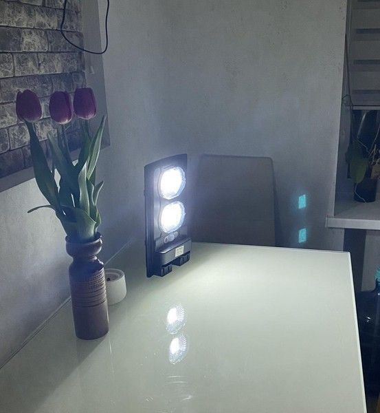 Светодиодный прожектор на солнечной батарее Horoz Electric COMPACT-20 20W 6400K 074-010-0020-020 фото