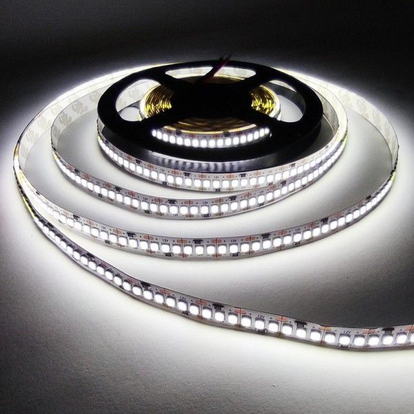 Світлодіодна стрічка Biom ST-12-2835-240-CW-20 (12V, 240 д/м, IP20) Холодна біла ST-12-2835-240-CW-20 фото
