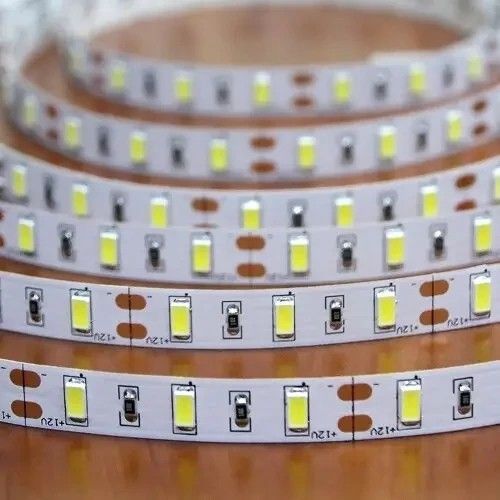 Світлодіодна стрічка Biom ST-12-5630-60-CW-20 V2 (12V, 60 д/м, IP20) Холодна біла ST-12-5630-60-CW-20-V2 фото