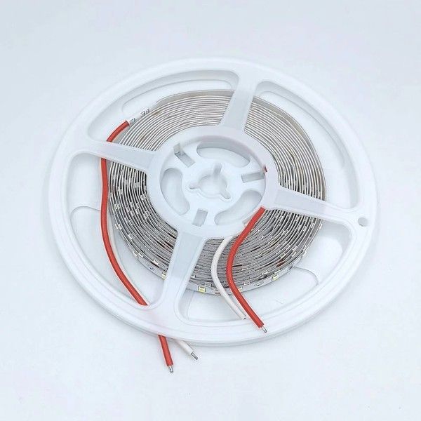 Світлодіодна стрічка Biom Professional BPS-G3-12-2835-60-CW-20 (12V, 60 д/м) холодна біла BPS-G3-12-2835-60-CW-20 фото