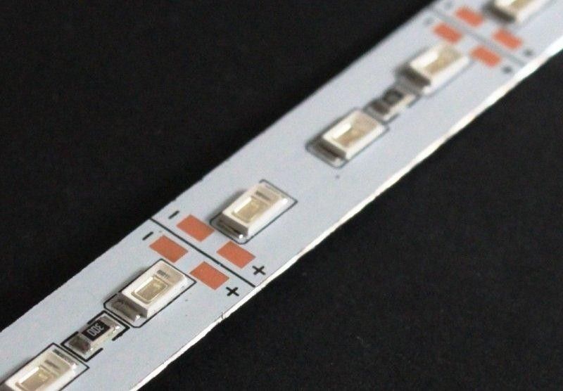 Світлодіодна лінійка Biom BRT 5630-72 led B 24W, 12В, IP20 синій зі скотчем LB-12-5630-72-14-B фото