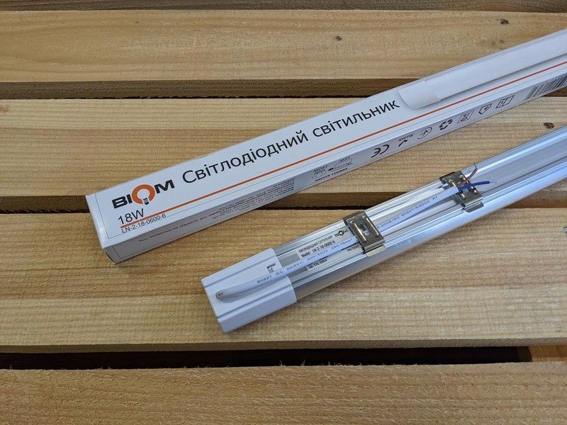 Линейный LED светильник LN-2-18-0600-6 18W 6200K 600mm Slim LN-2-18-0600-6 фото
